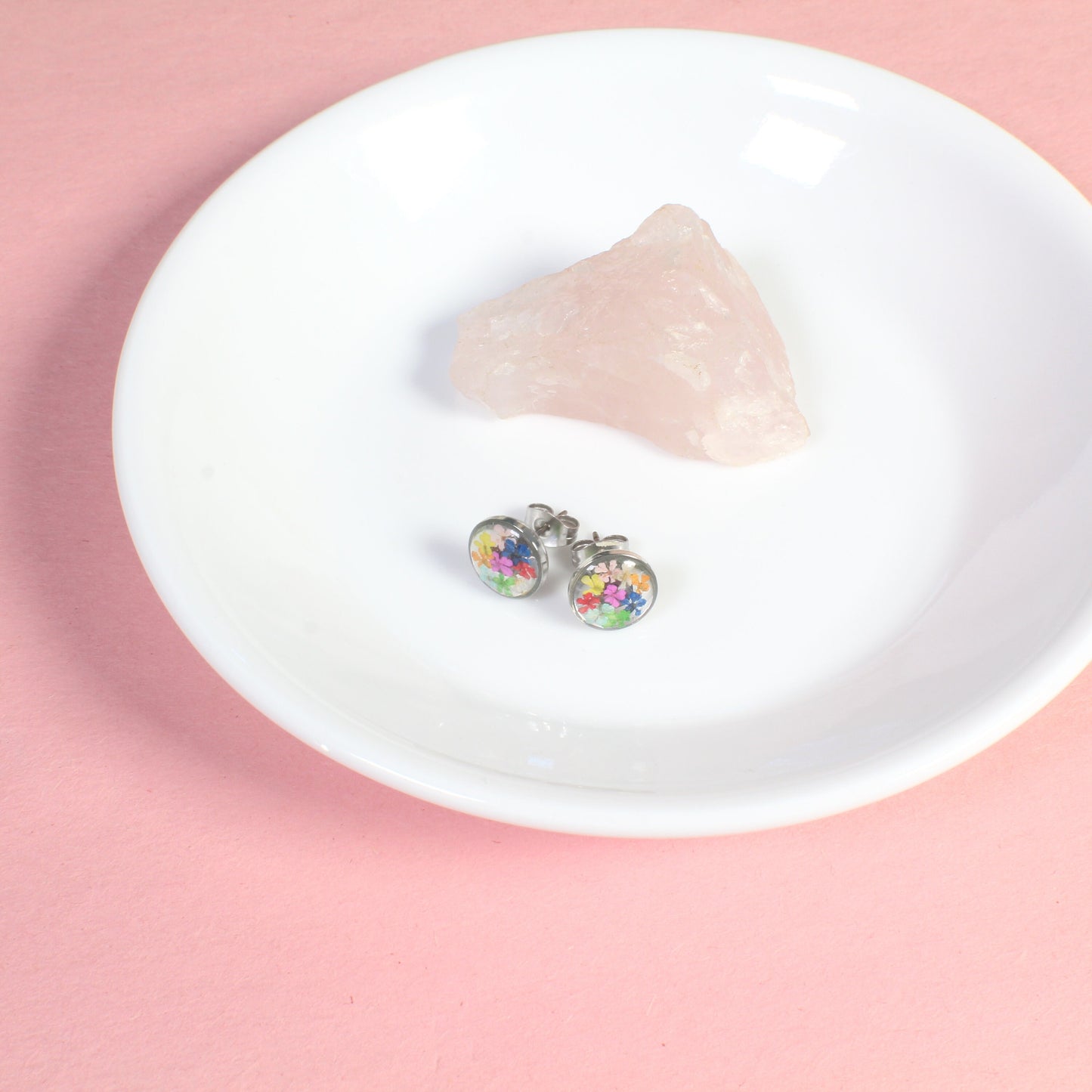 Small rainbow flower studs, pressed flower post earrings, hypoallergenic titanium, handmade resin jewelry, colorful, silver, gold, botanical