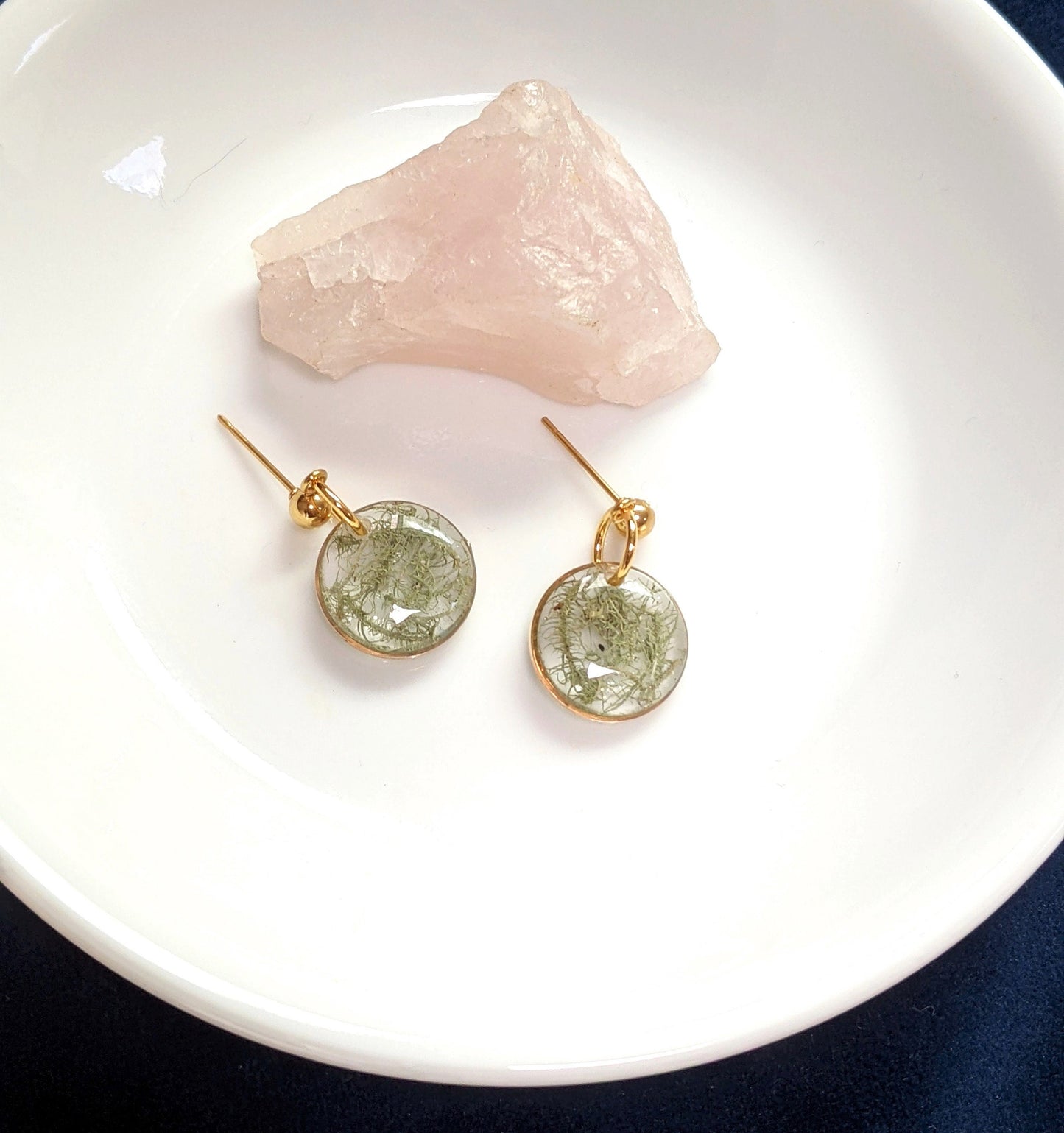 Moss earrings, real forest moss jewelry, plant dangles, nature jewelry for women, handmade resin gift, unique, terrarium studs, natural gift
