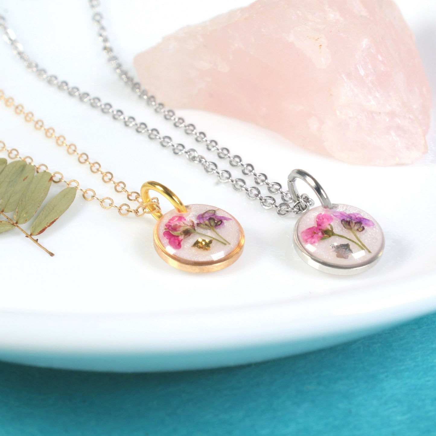 Tiny Pressed Flower Necklace, Dainty Micro Jewelry, Dried Flowers in Resin, Small, Delicate, Handmade Botanical Plant Pendant, Minimalist
