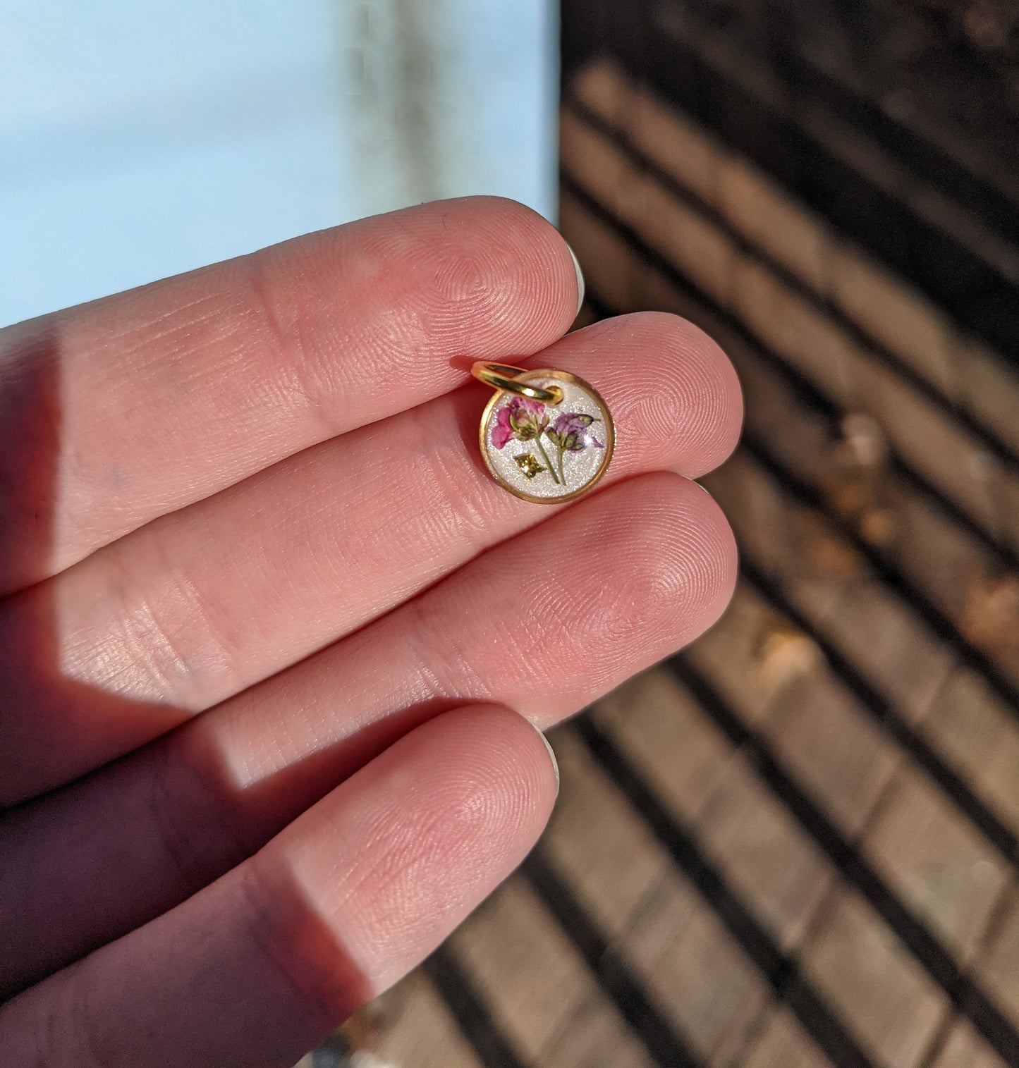 Tiny Pressed Flower Necklace, Dainty Micro Jewelry, Dried Flowers in Resin, Small, Delicate, Handmade Botanical Plant Pendant, Minimalist