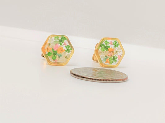 24k Gold Plated Hexagon Stud Earrings, Green Pressed Flower Earrings, Dry Flower Studs, Real Flower Jewelry, Green Flowers in Resin