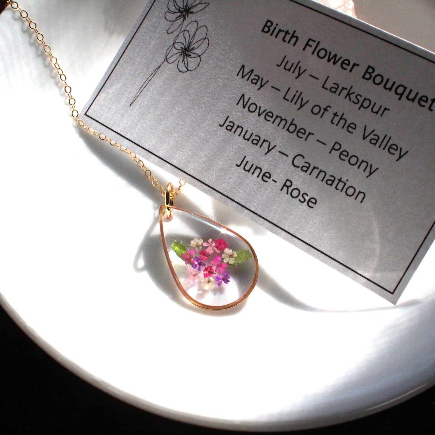 Custom birth month pressed flower bouquet necklace, unique gift for her, family garden resin jewelry personalized handmade botanical pendant