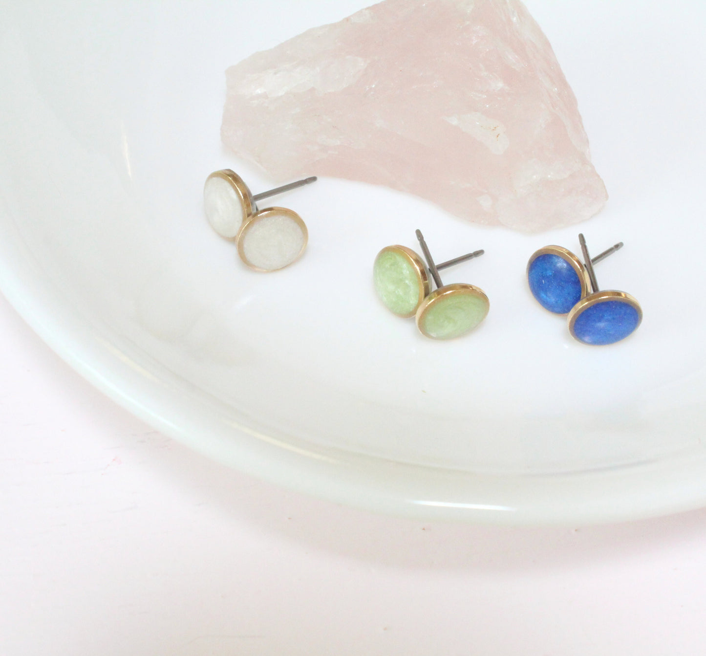 Small Modern Minimalist White and Gold Studs, Resin Earrings, Hypoallergenic Titanium, Geometric Gold Circles, Frosty White, Every day Studs