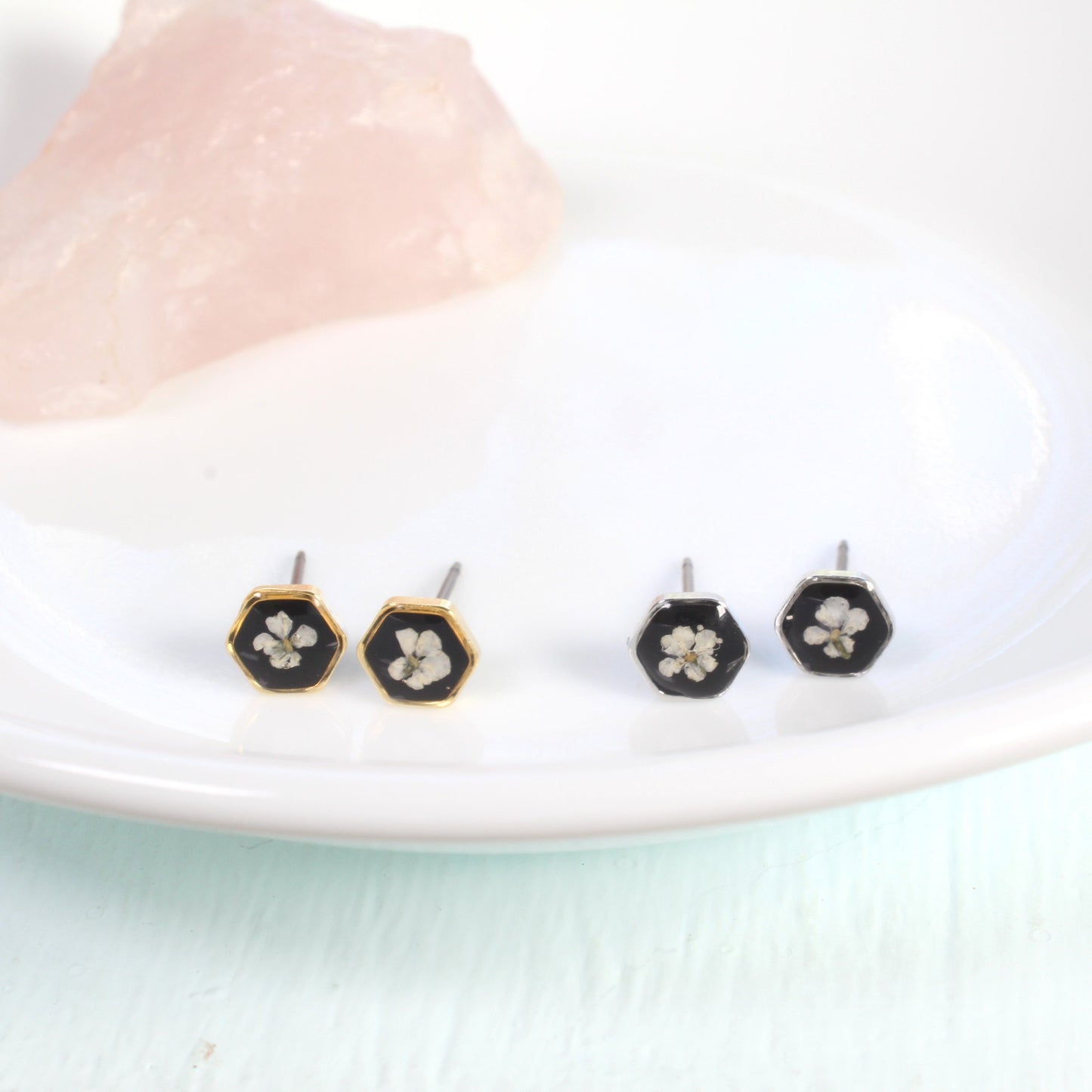 Tiny real pressed flower earrings, Gold hexagons, white, black, minimalist studs, pressed flowers, titanium posts, handmade resin jewelry