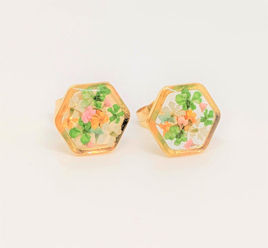 24k Gold Plated Hexagon Stud Earrings, Green Pressed Flower Earrings, Dry Flower Studs, Real Flower Jewelry, Green Flowers in Resin