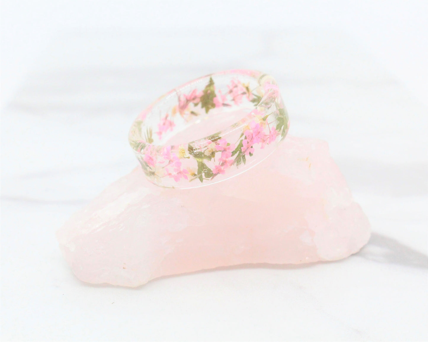 Real Pressed Flower Ring, Blush, White, and Leaves Clear Resin Band, Pressed Flower Jewelry, Dry Flower Ring, Real Flower Ring, Pink Ring