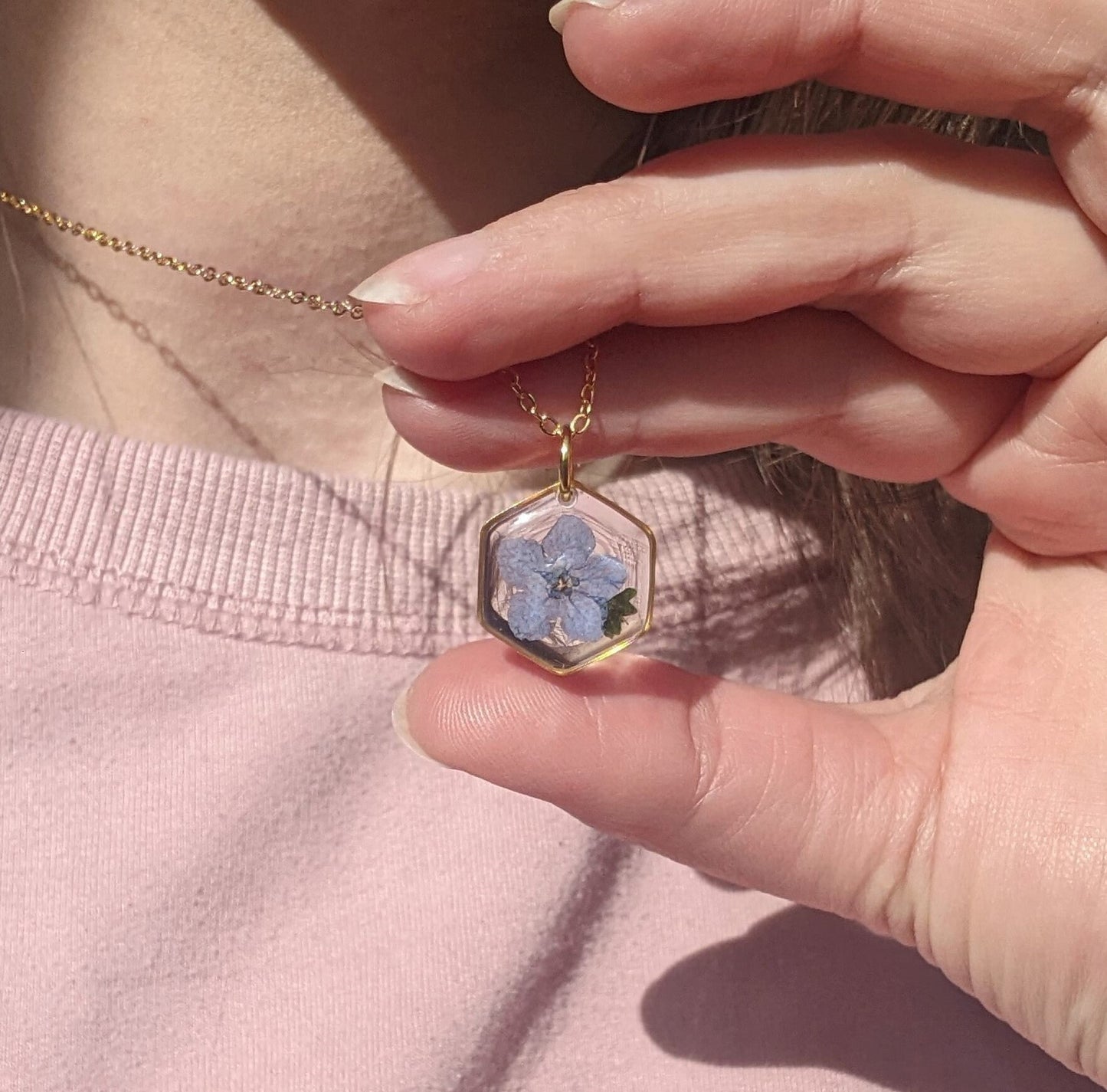 Forget me not Necklace, Pressed Flower Jewelry, Real Dried Flowers, Resin, Small Hexagon Forget-Me-Not, Handmade Gift for Loss