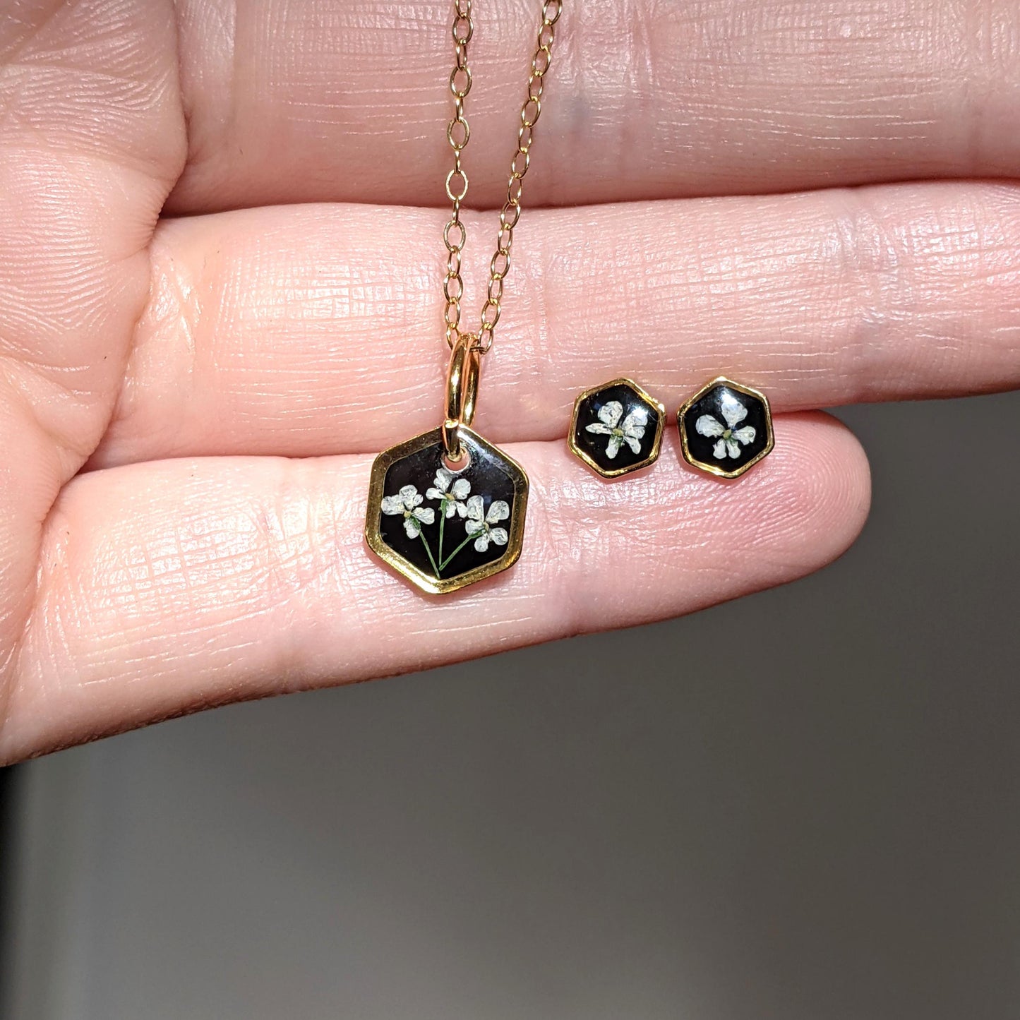 Tiny real pressed flower earrings, Gold hexagons, white, black, minimalist studs, pressed flowers, titanium posts, handmade resin jewelry