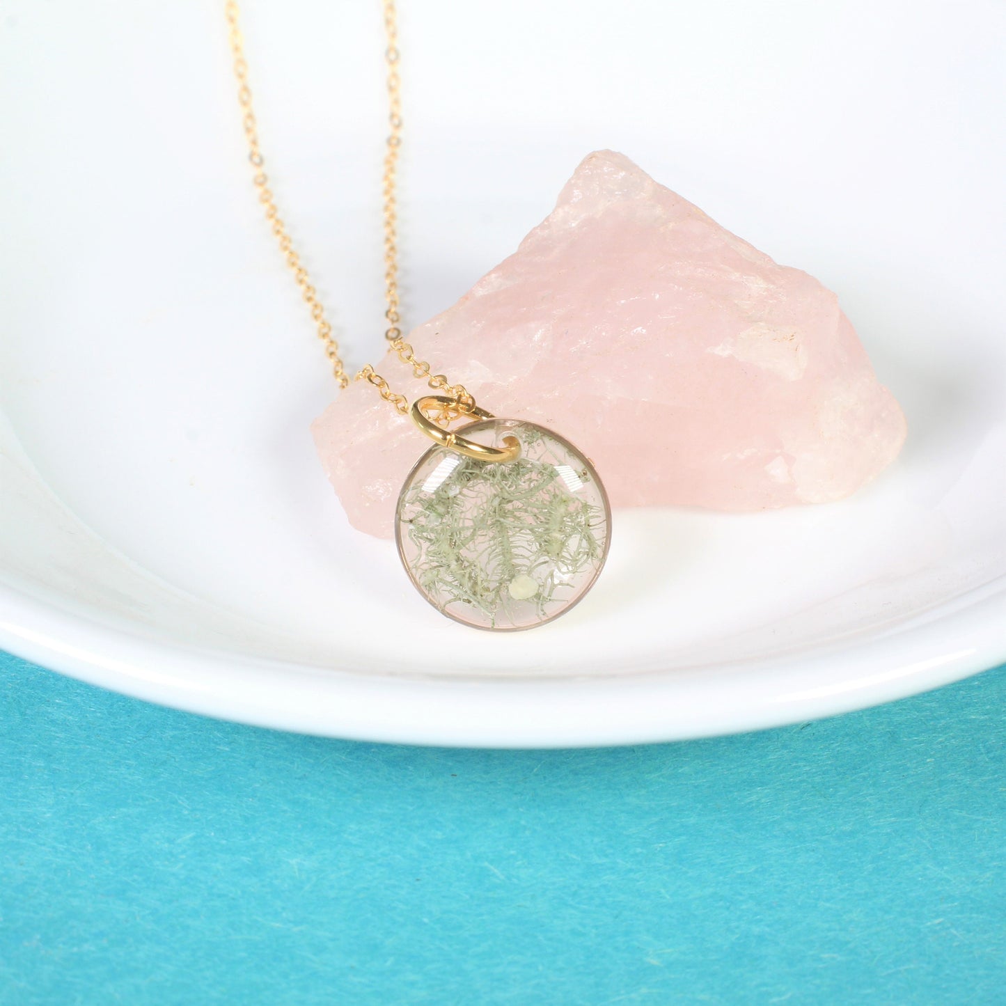 Small moss necklace, real forest moss resin pendant, handmade plant nature jewelry, terrarium, natural, unique, botanical, wanderlust green