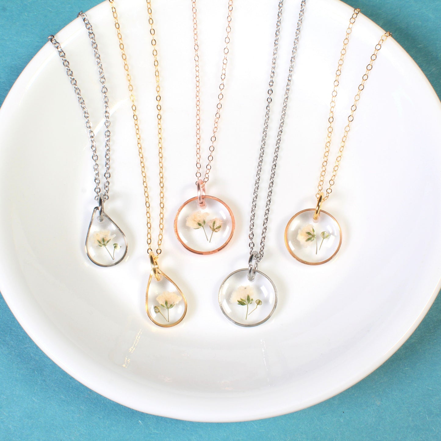 Dainty baby's breath necklaces, small pressed flower teardrop pendants, dried white flowers, resin jewelry, handmade handcrafted nature gift
