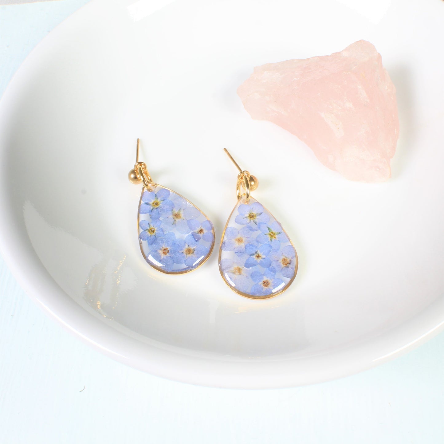 Gold forget me not earrings, teardrop dangles, pressed flowers, forget-me-not, handmade, blue dry flower resin earrings, wedding, bridesmaid