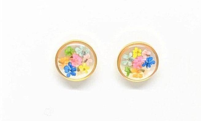 Small rainbow flower studs, pressed flower post earrings, hypoallergenic titanium, handmade resin jewelry, colorful, silver, gold, botanical