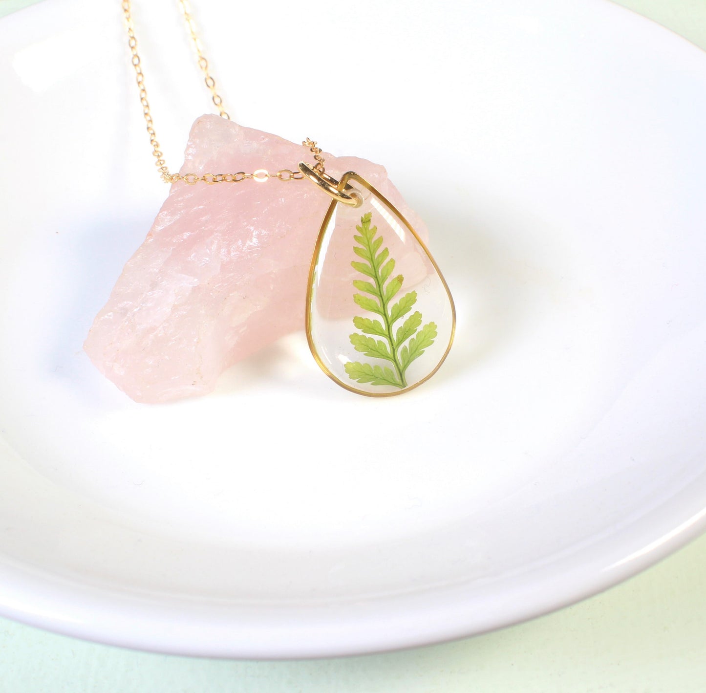 Real fern necklaces, plant jewelry, leaf pendant, nature jewelry, resin, teardrop, real fern leaves, pressed flower jewelry, handmade, green