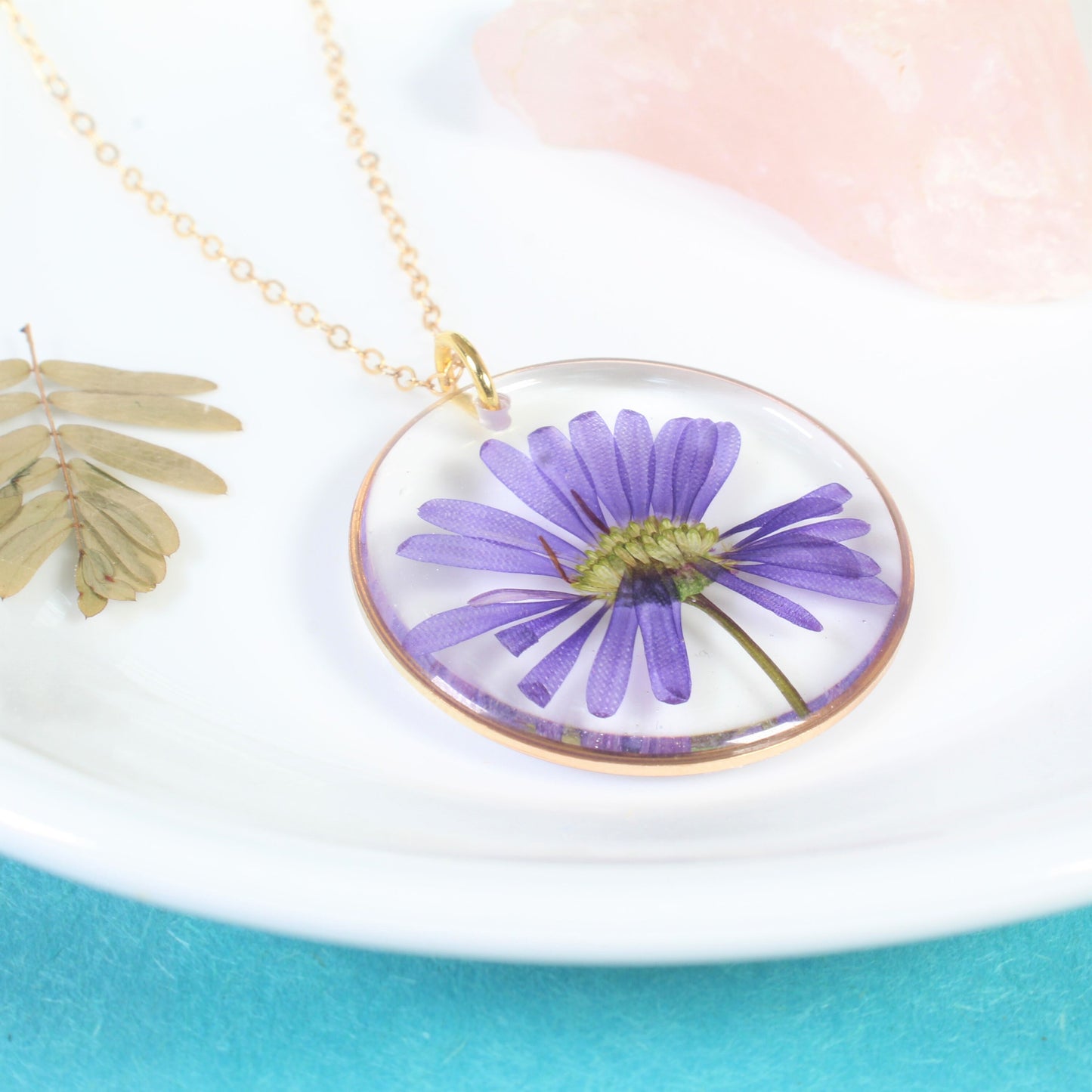 September birth flower necklaces, purple aster jewelry, pressed flower pendant, handcrafted resin jewelry, dried flowers, aster daisy
