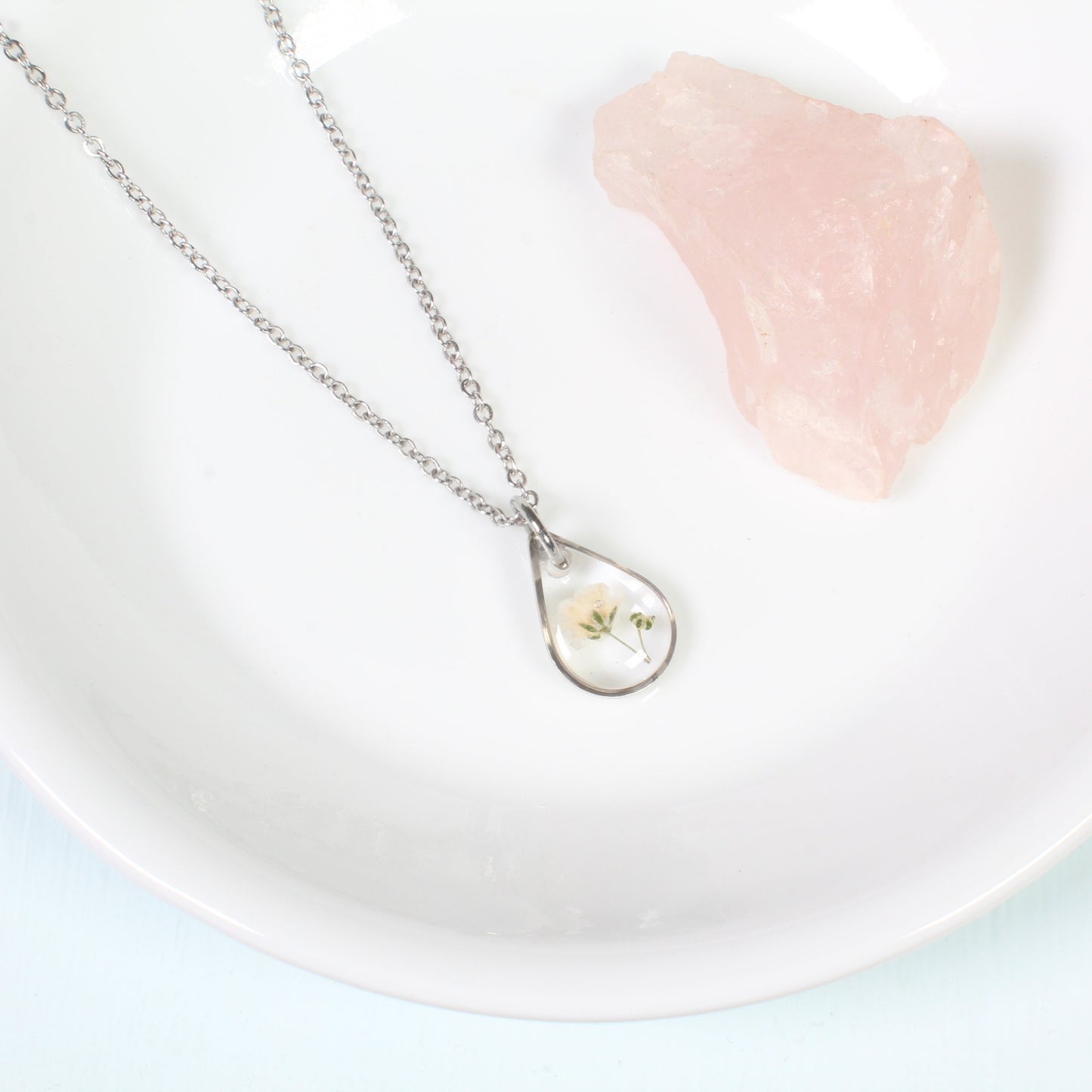 Dainty baby's breath necklaces, small pressed flower teardrop pendants, dried white flowers, resin jewelry, handmade handcrafted nature gift