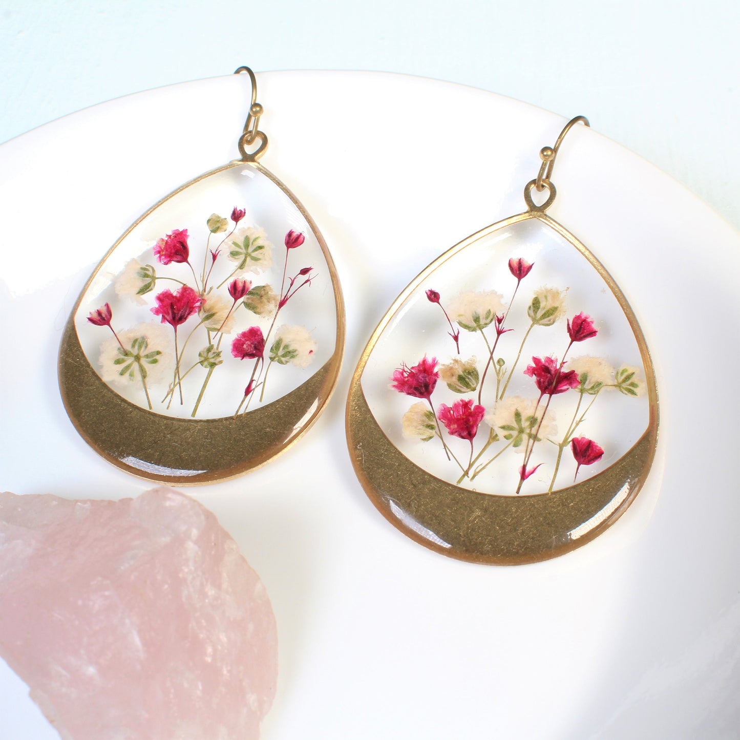 Large pressed flower dangle earrings, white and deep pink baby's breath, lightweight, gypsophila earrings, handmade resin flower jewelry