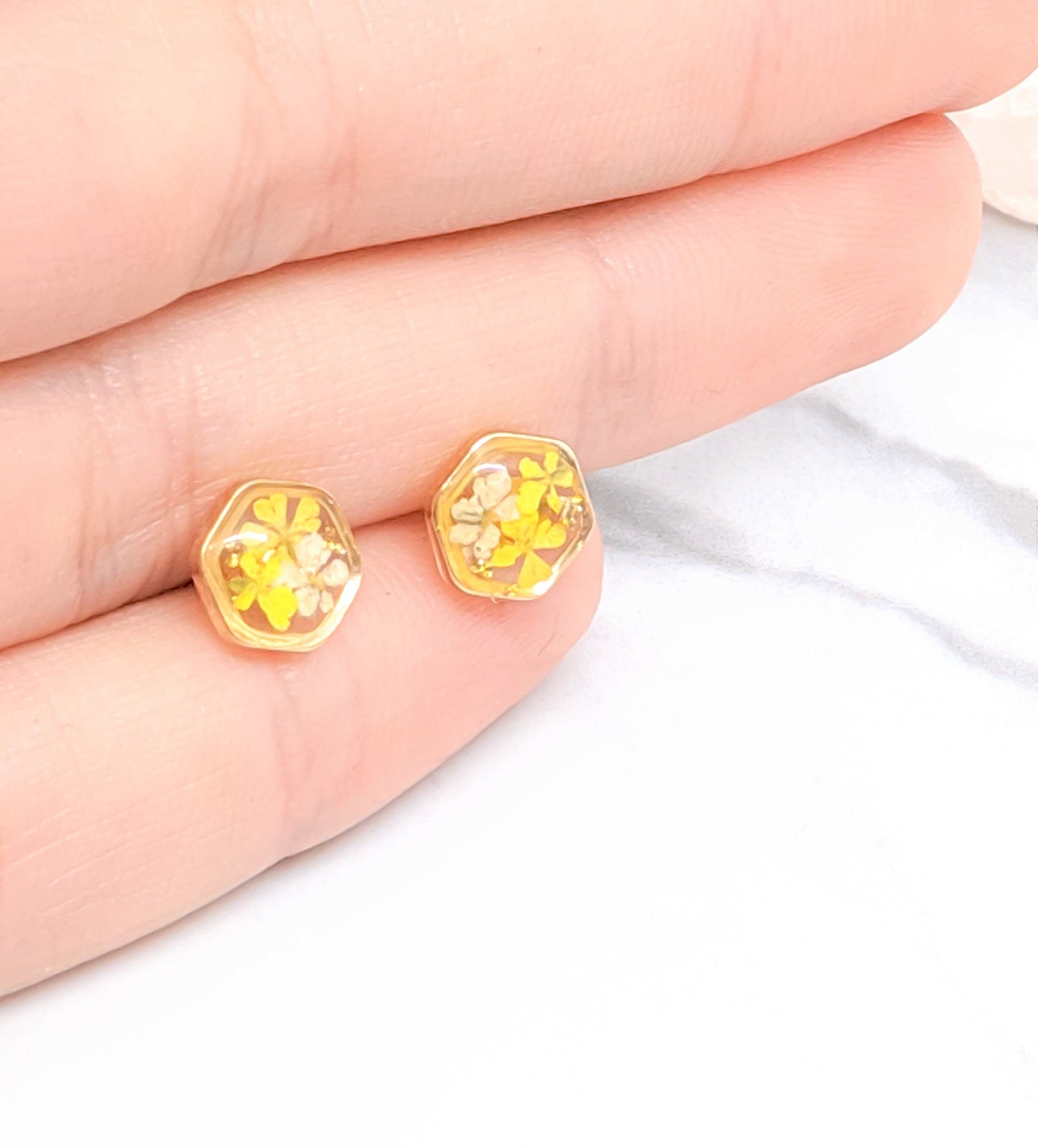Tiny Pressed Flower Stud Earrings, Gold Hexagon Studs, Yellow Flowers, Pressed Flower Jewelry, Real Pressed Dry Flowers, Titanium, Resin