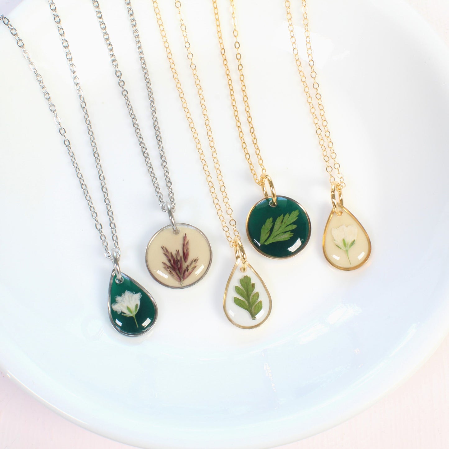 Dainty pressed flower necklace, natural botanical resin pendant, beige, green, white, baby's breath, fern, wildflower nature plant jewelry