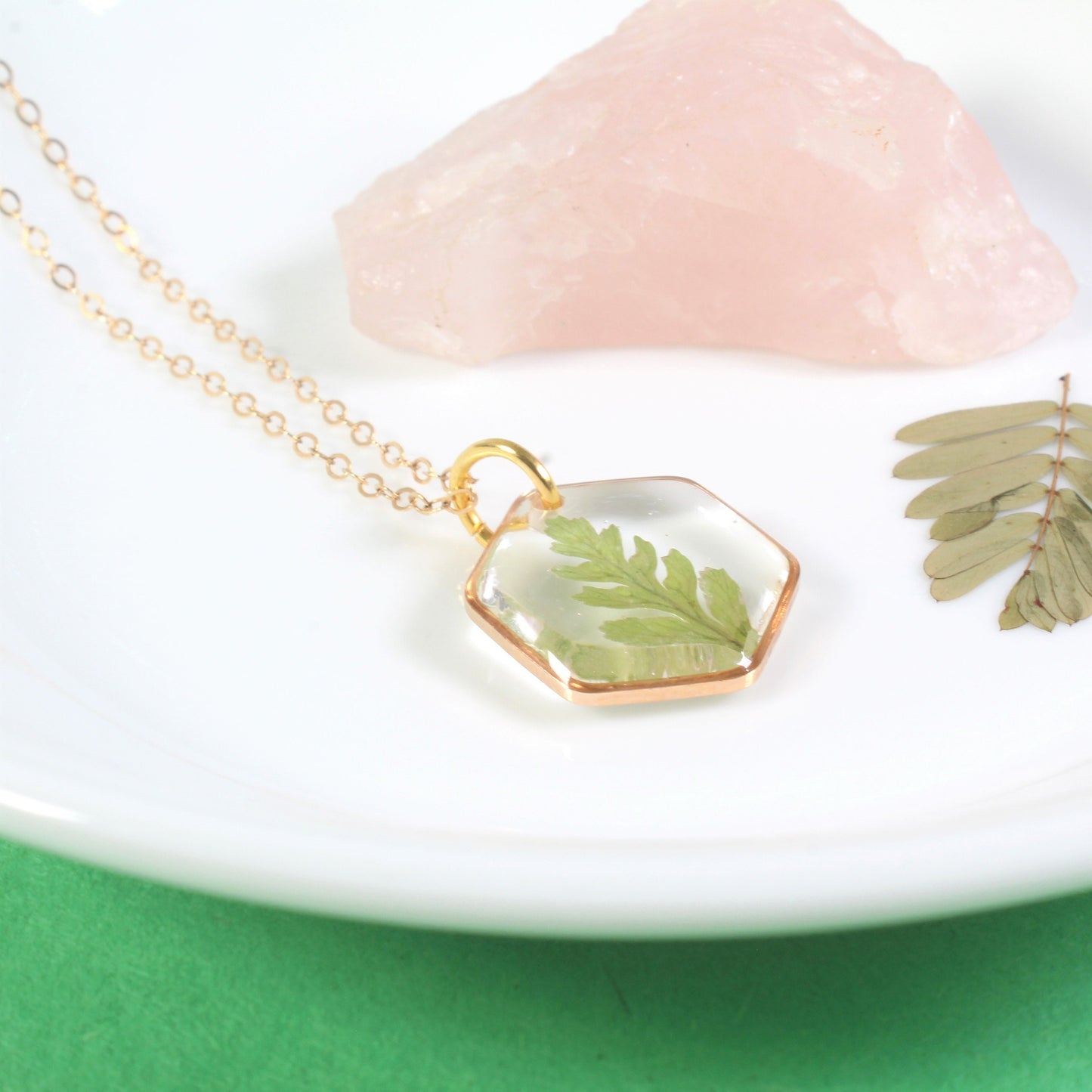 Real Fern Leaf Necklace, Small Hexagon Resin Jewelry, Pressed Flower Necklace, Handmade Fall Jewelry, Plant Lover Gift Dainty Nature Pendant