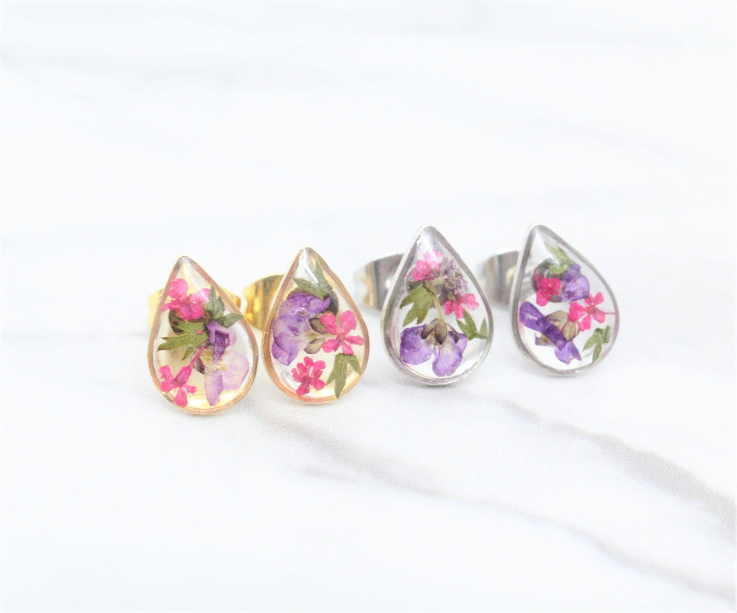 Pressed Flower Studs, Wildflower Posts, Real Flower Jewelry, Resin Earrings, Pressed Flower Jewelry, Titanium Earrings, Nature studs