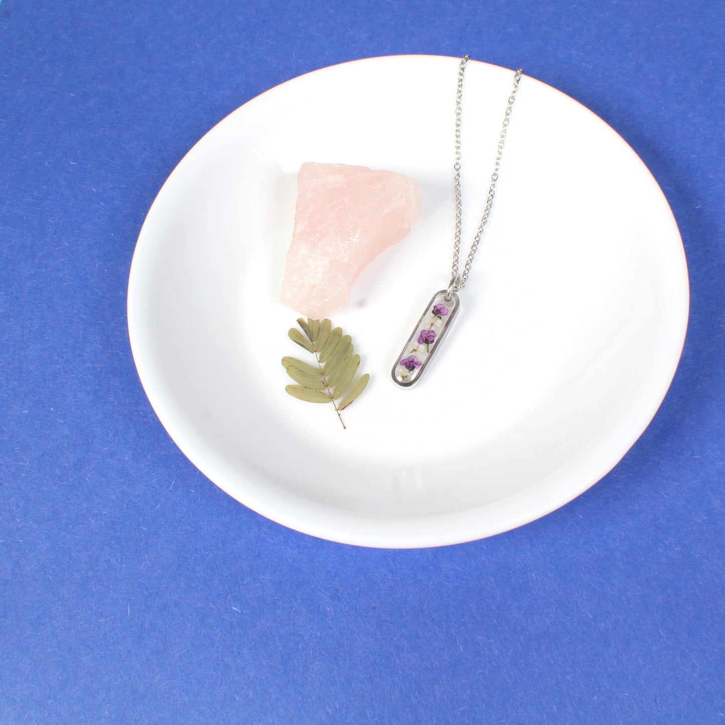 Pressed flower necklace, Dainty Oval Bar, Small Purple and White Dried Flowers in Resin, Delicate, Silver, Nature, Handmade botanical