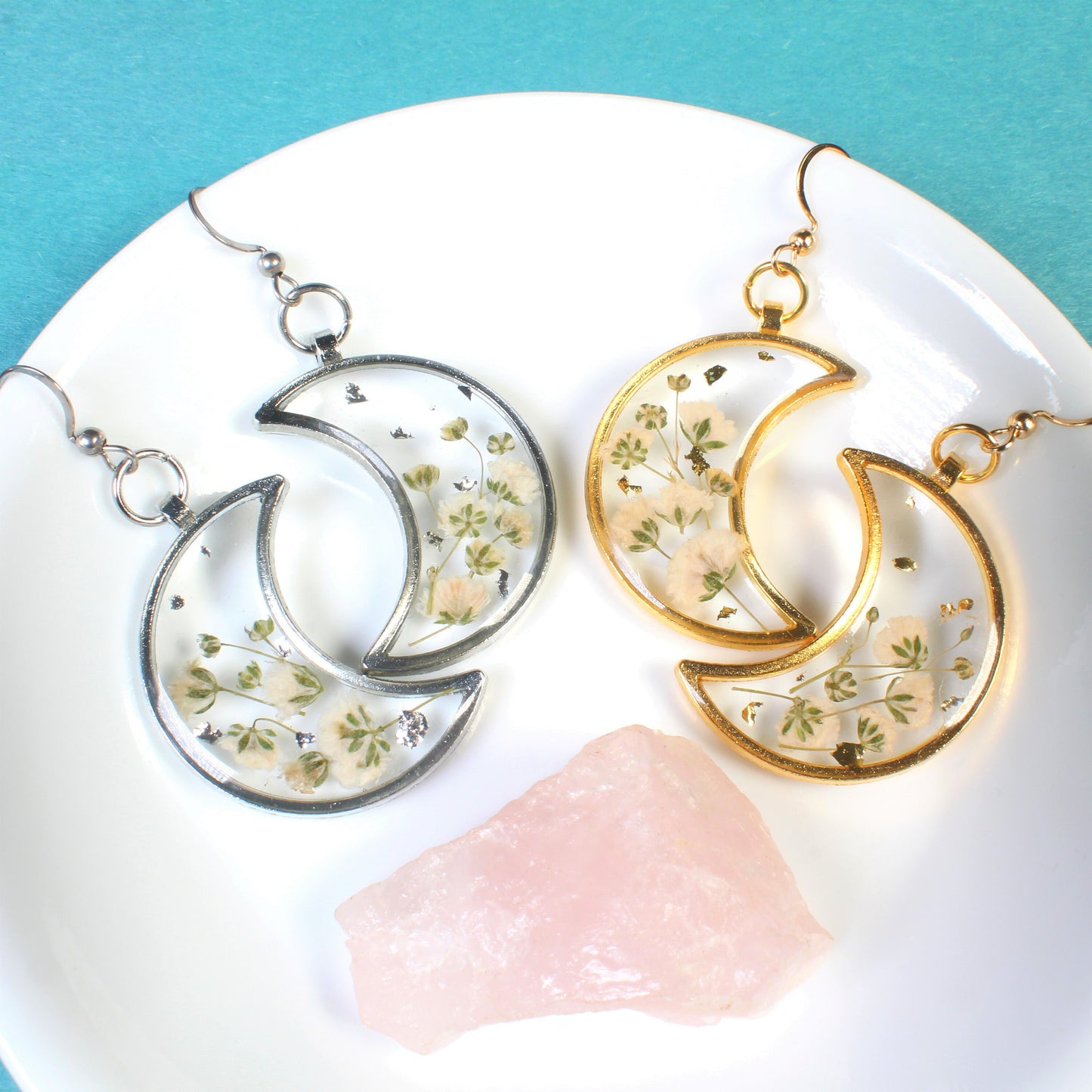Pressed flower earrings, Gold moon dangle earrings, Resin flower jewelry, handmade, white baby's breath, dry botanicals, wildflowers, lunar