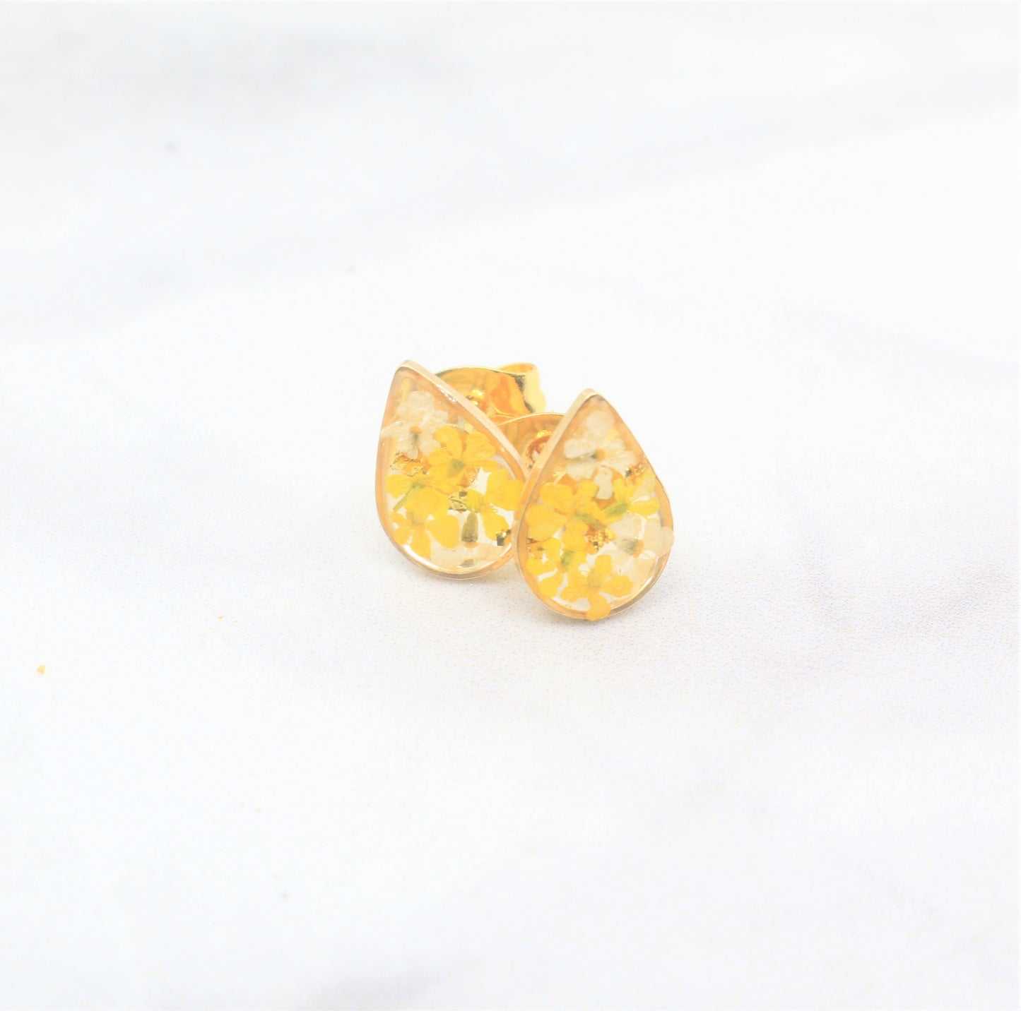 Pressed Flower Studs, Yellow, White, Gold Teardrop Posts, Dry Flower Earrings, Pressed Flower Jewelry, Real Flowers Jewelry, Pressed Flowers