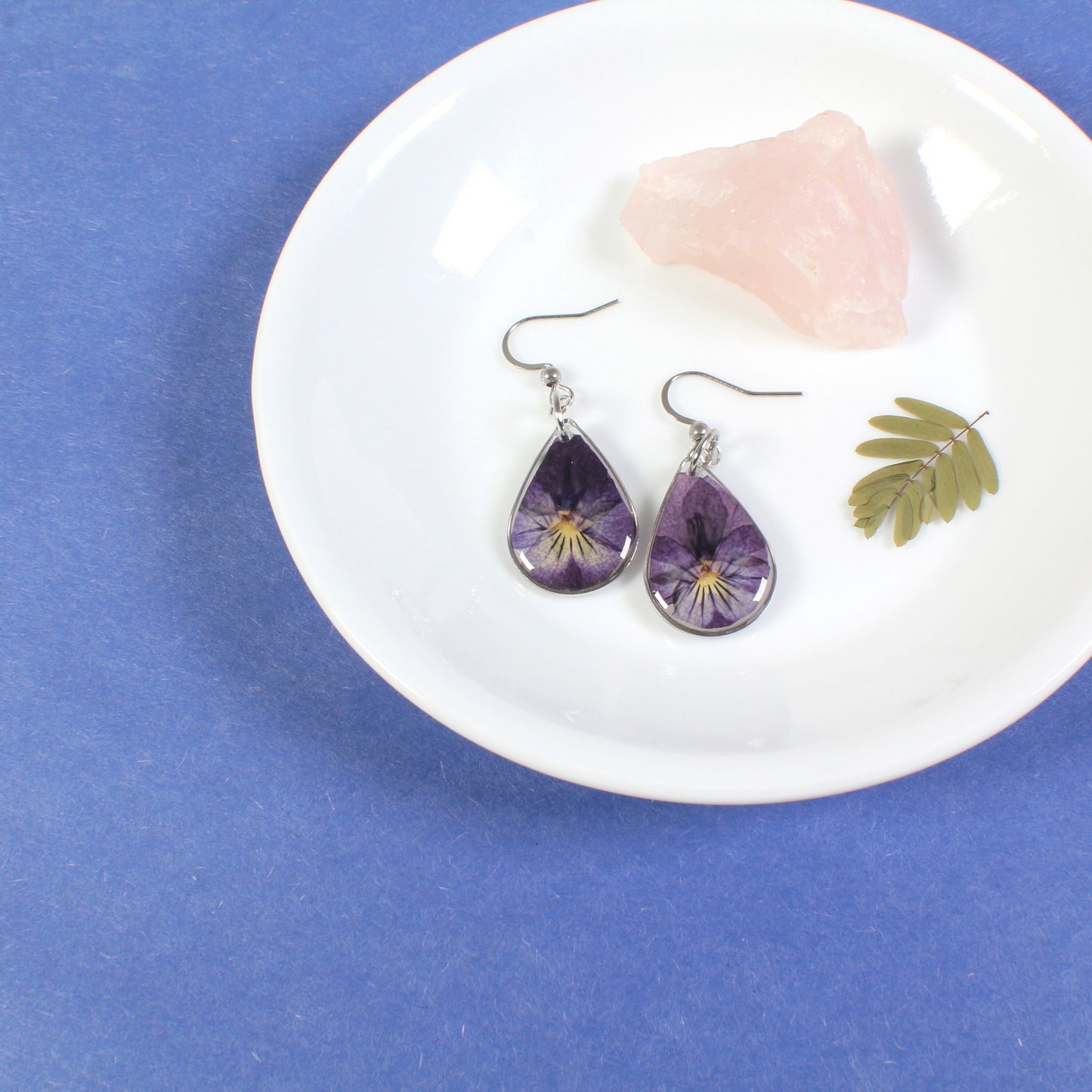Pressed flower dangle earrings, real violet jewelry, purple pansy viola flowers, resin, February birth flower, handmade teardrop earrings
