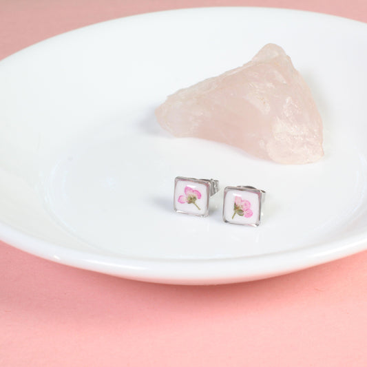 Small square pressed flower earrings, light pink dried Alyssum, handmade resin jewelry, dainty nature earrings, gold, silver, botanical