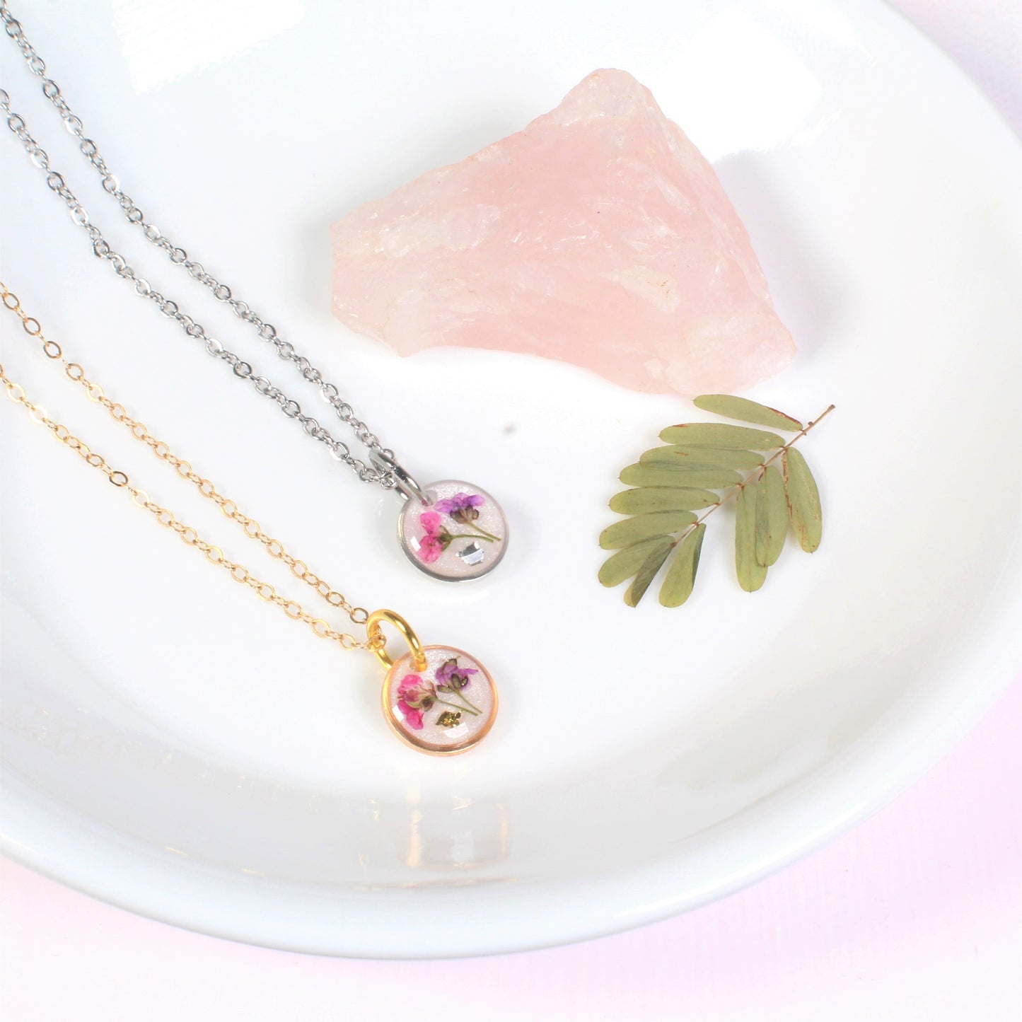 Tiny Pressed Flower Necklace, Dainty Micro Jewelry, Dried Flowers in Resin, Small, Delicate, Handmade Botanical Plant Pendant, Minimalist