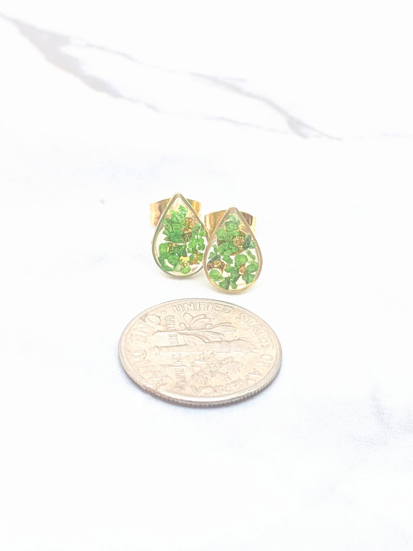 Real Pressed Flower Earrings, Emerald Green & Gold Teardrop Studs, Wildflower Post Earrings, Pressed Flower Jewelry, Green Pressed Flower