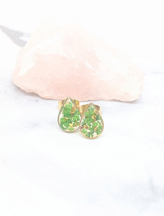 Real Pressed Flower Earrings, Emerald Green & Gold Teardrop Studs, Wildflower Post Earrings, Pressed Flower Jewelry, Green Pressed Flower