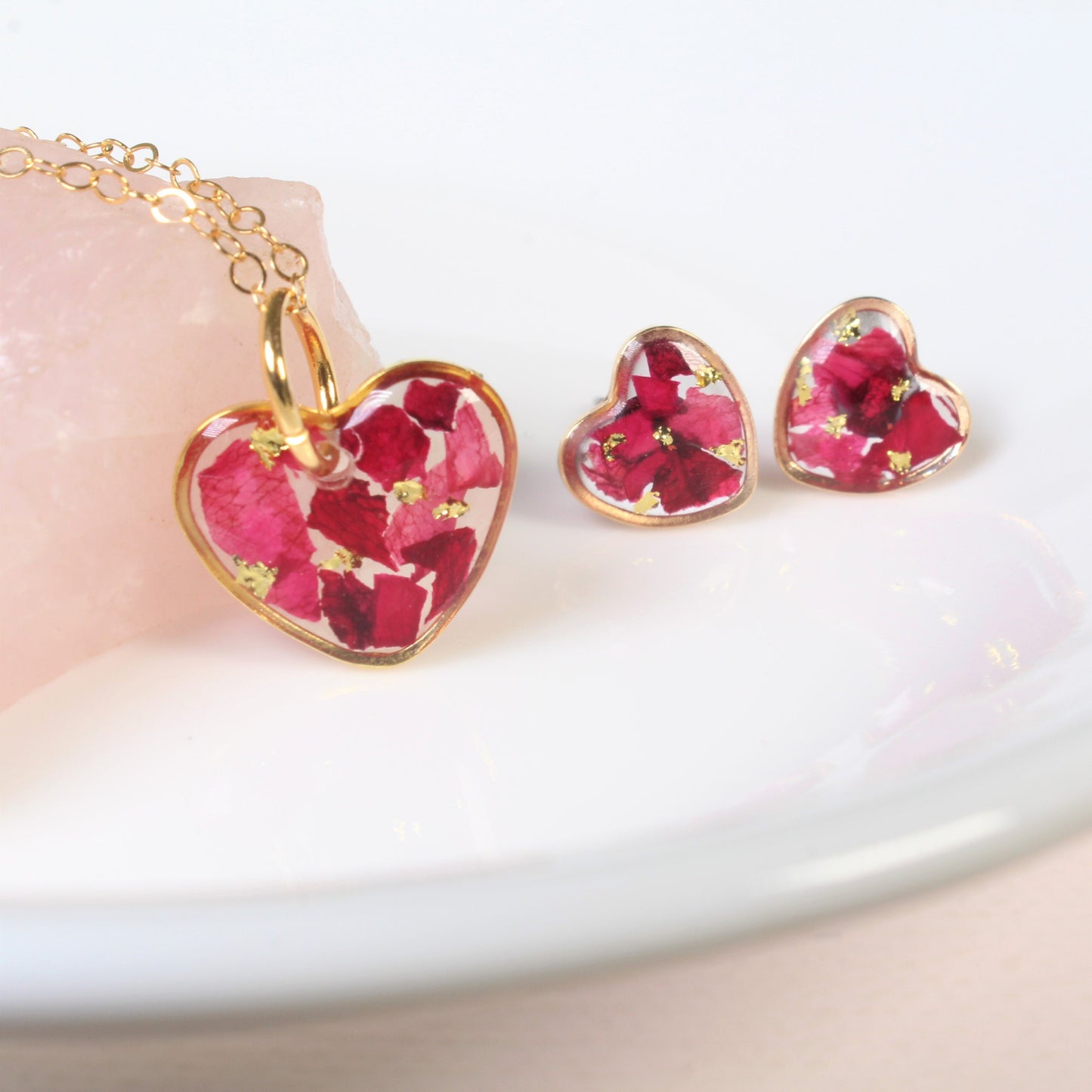 Heart Necklace, Rose Petals in Resin, Gold, Silver, Pressed Flower Jewelry Set, Stud Earrings, Dried Flowers, Mother's Day Gift for Her