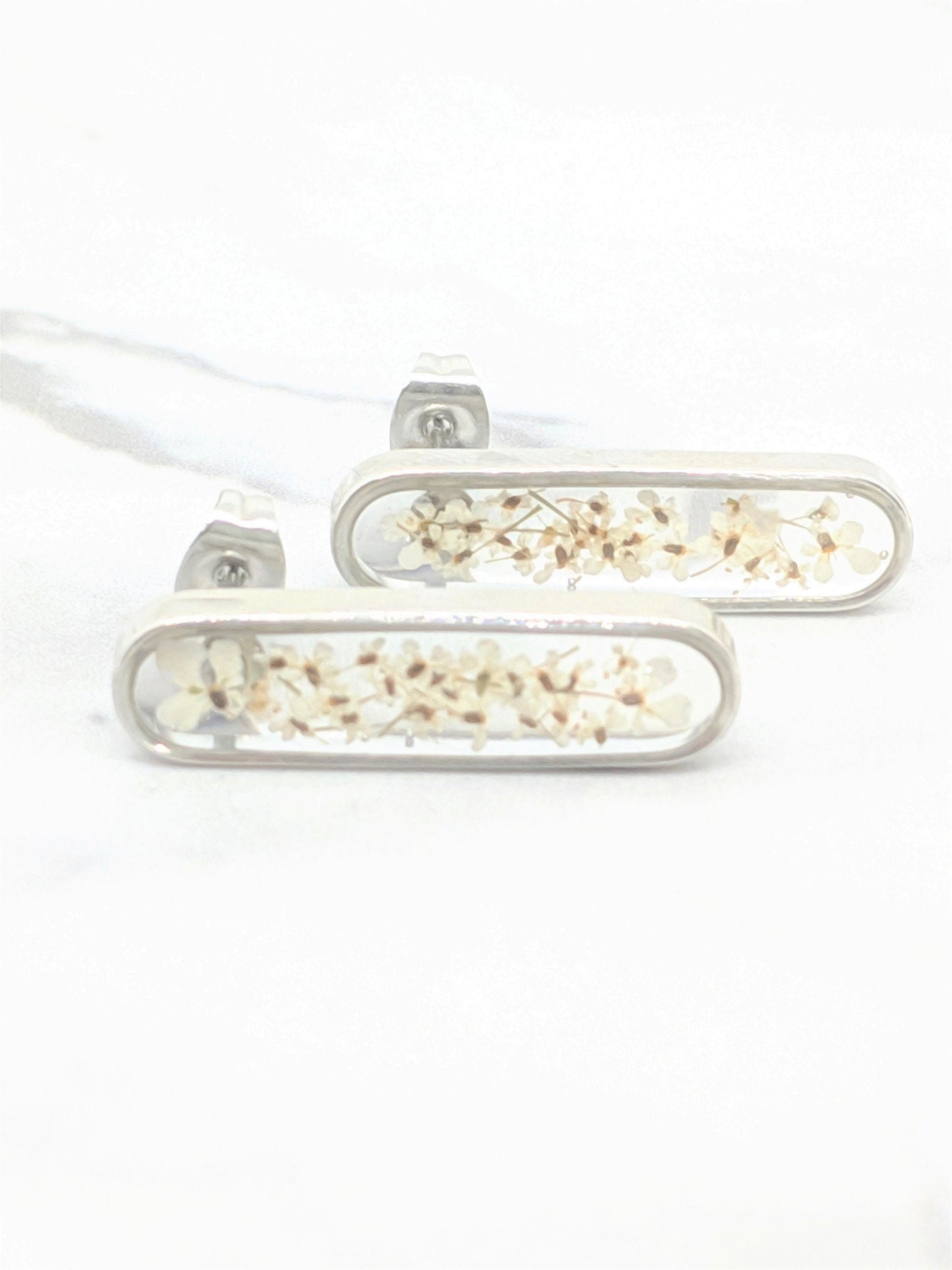 Real Pressed Flower Earrings - Oval Silver Bar Posts with White Wildflowers - Pressed Flower Jewelry
