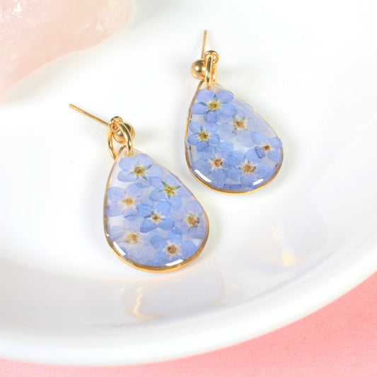Gold forget me not earrings, teardrop dangles, pressed flowers, forget-me-not, handmade, blue dry flower resin earrings, wedding, bridesmaid