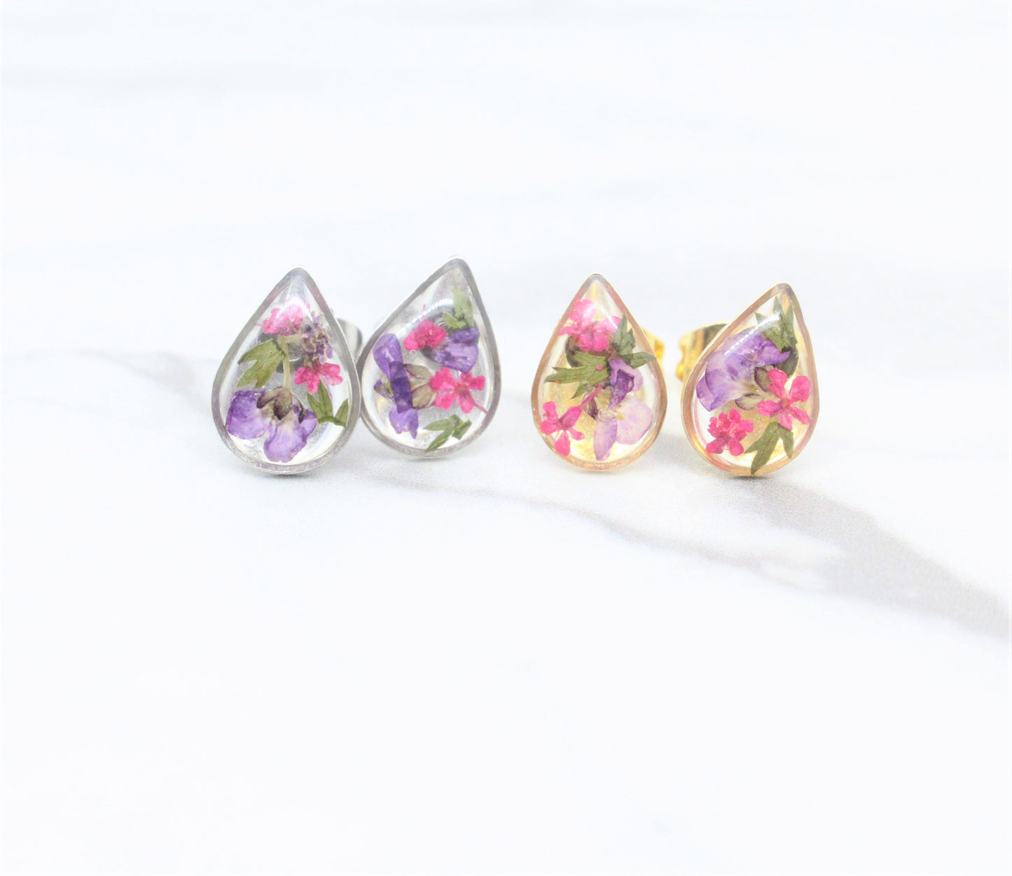 Pressed Flower Studs, Wildflower Posts, Real Flower Jewelry, Resin Earrings, Pressed Flower Jewelry, Titanium Earrings, Nature studs