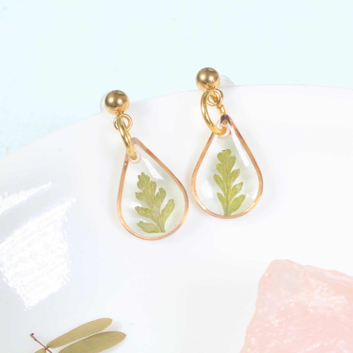 Silver fern earrings, leaves, teardrop, nature jewelry for women, pressed flowers, resin earrings, small plant jewelry, dainty, tiny leaf